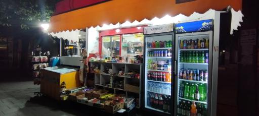 عکس دکه مارکت شهاب