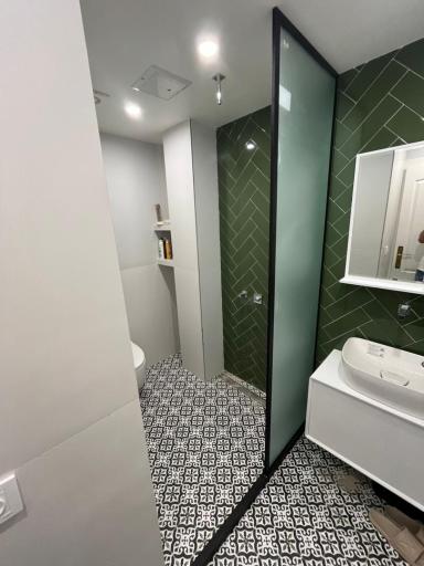 عکس فروشگاه نوین دکور