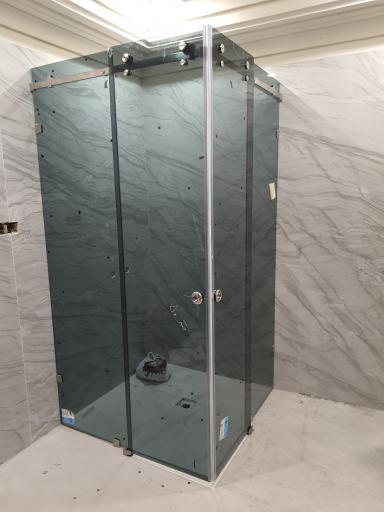 عکس فروشگاه نوین دکور