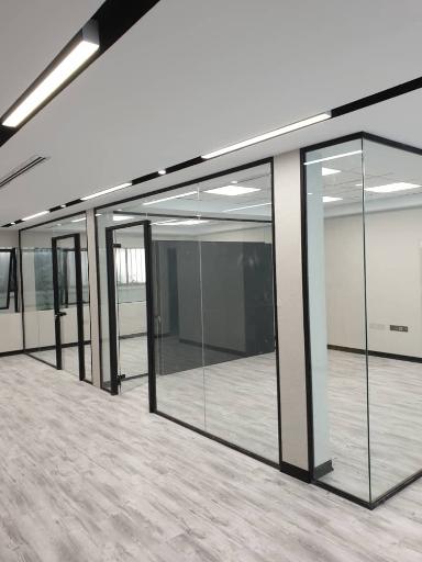 عکس فروشگاه نوین دکور