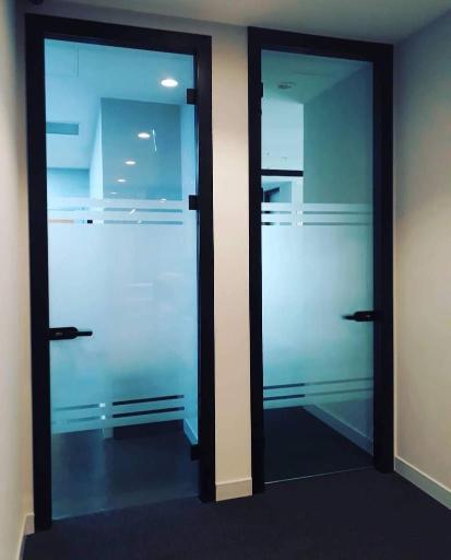 عکس فروشگاه نوین دکور