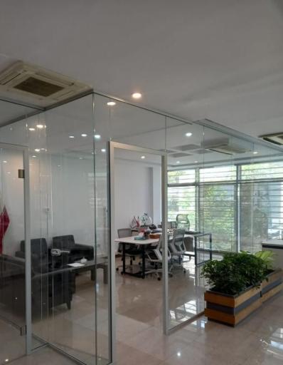 عکس فروشگاه نوین دکور