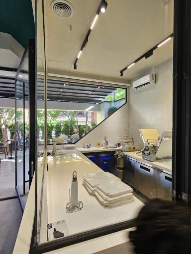 عکس فروشگاه نوین دکور