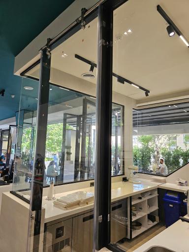 عکس فروشگاه نوین دکور