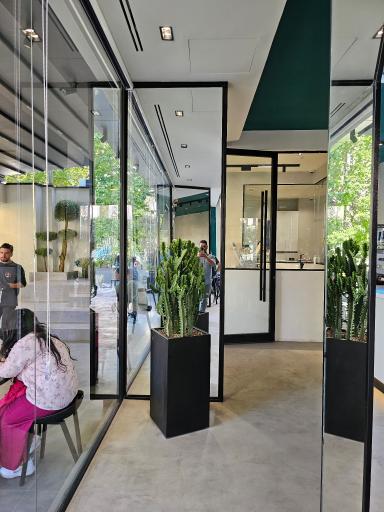 عکس فروشگاه نوین دکور