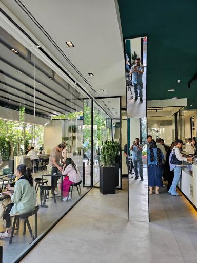 عکس فروشگاه نوین دکور