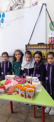 عکس مدرسه پیش دبستانی پری ماه 