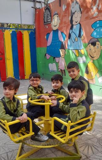 عکس مدرسه پیش دبستانی پری ماه 