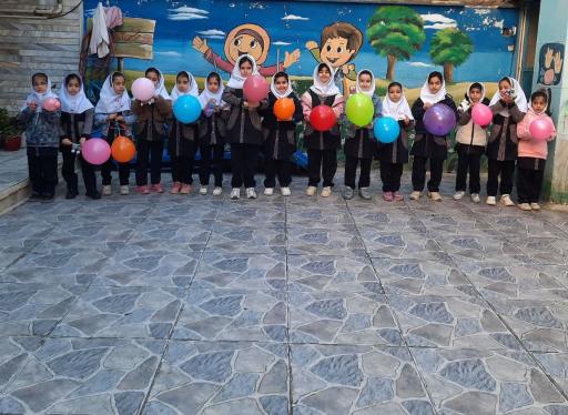 عکس مدرسه پیش دبستانی پری ماه 