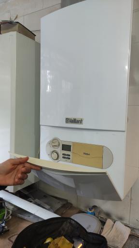 عکس تعمیرات پکیج ،آبگرمکن و کولرگازی ترابی