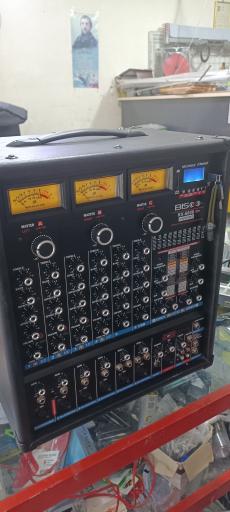 عکس تعمیرات تلویزیون ifix باروق