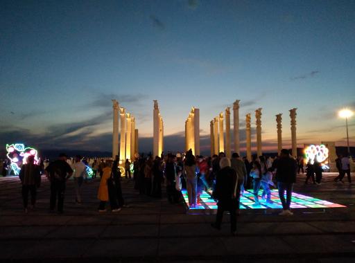 عکس تخت جمشید مینی ورد