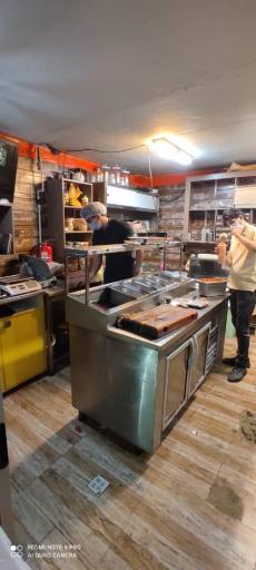 عکس گوریلا برگر