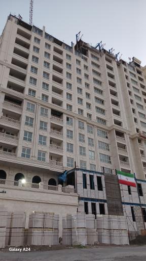 عکس برج لواسان