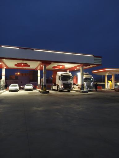 عکس جایگاه غفاری (بنزین و CNG)