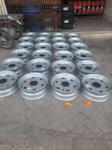 عکس جهان تایر اسدی