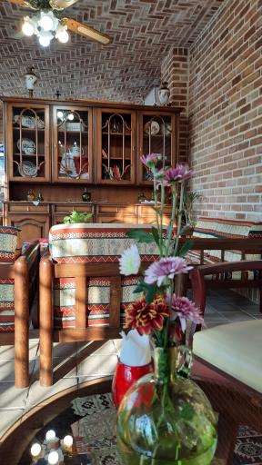 عکس کافه رستوران شمعدونی