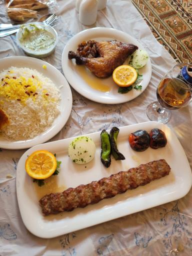 عکس رستوران سنتی مهان