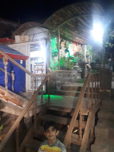 عکس کافه رستوران طارمیان