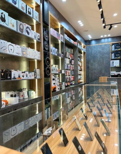 عکس فروشگاه ساژم موبایل بهبهان