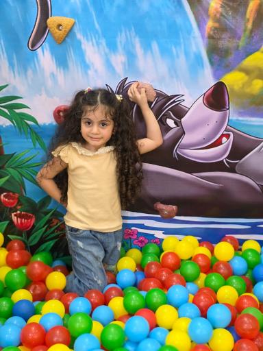 عکس خانه کودک وروجک