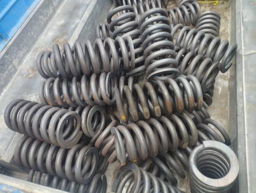 عکس فنرسازی احمدی