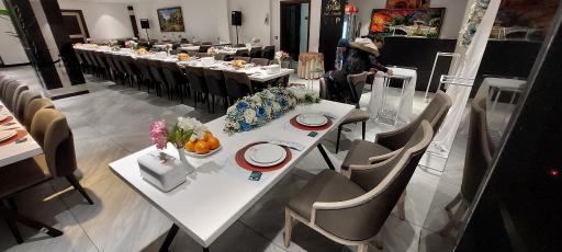 عکس رستوران شاندیز نیاوران