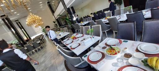 عکس رستوران شاندیز نیاوران