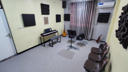 عکس آکادمی موسیقی نت هشتم