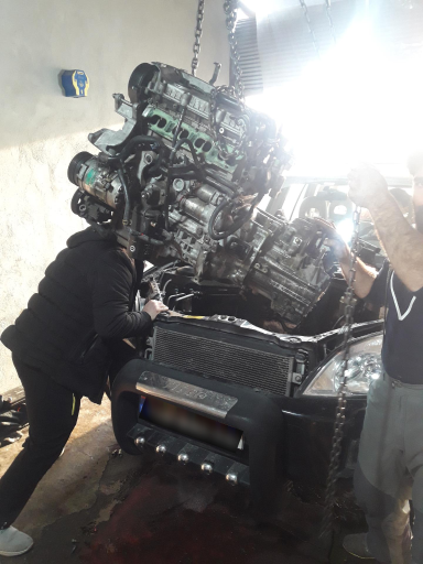 عکس تعمیرگاه جلیلوند