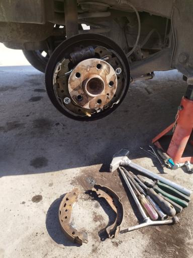 عکس چکاپ جلوبندی پلوس ترمز و لنت خانیان