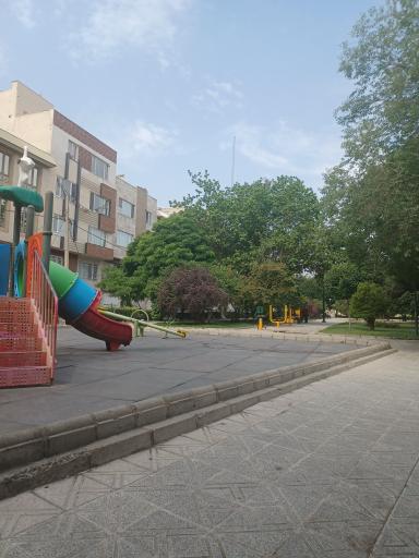 عکس بوستان دستغیب