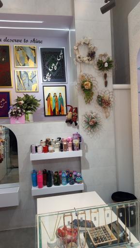 عکس دلوین گالری