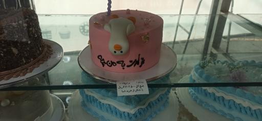 عکس شیرینی سرای ماه بانو
