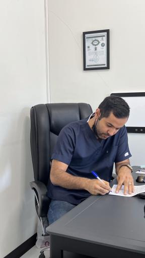 دکتر محمدتقی وطن دوست متخصص ارتودنسی