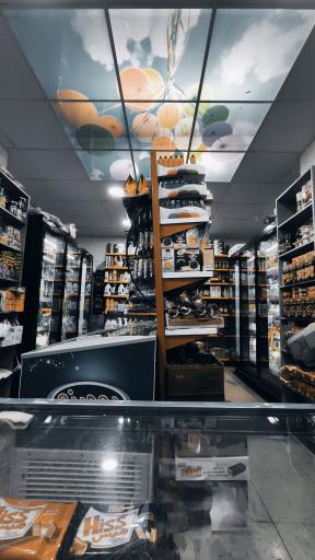 عکس سوپر مارکت پل حصار