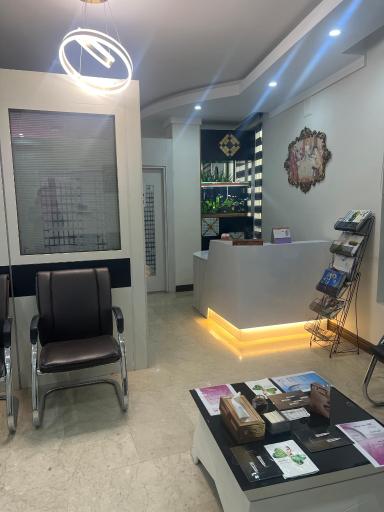 عکس کلینیک دندانپزشکی دکتر رمضانپور