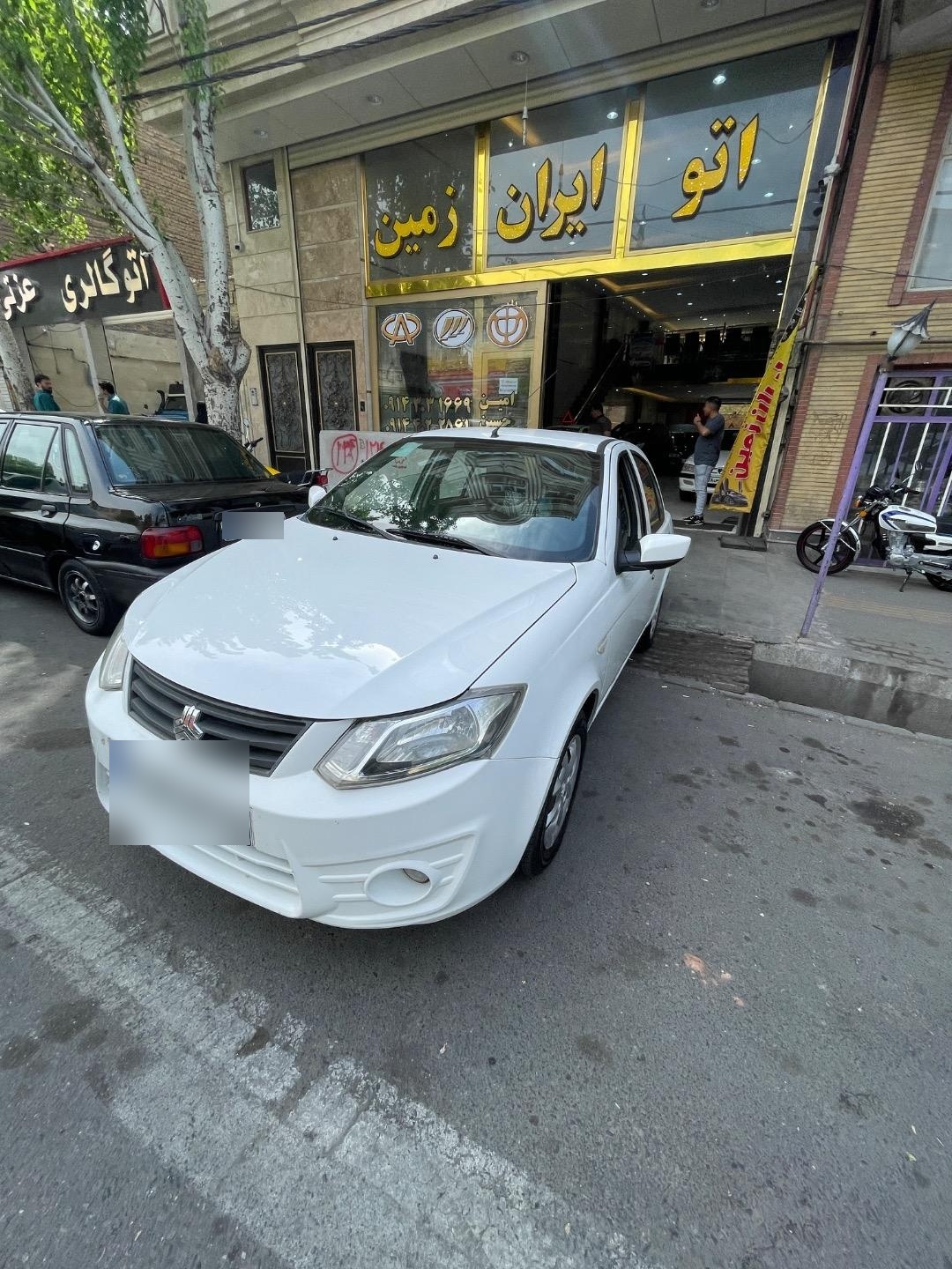 عکس نمایشگاه ایران زمین