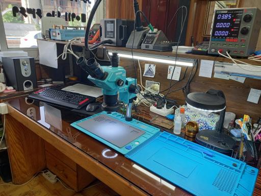 عکس تعمیرات تخصصی موبایل امین