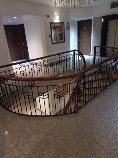 عکس هتل سه ستاره آرامیس مشهد