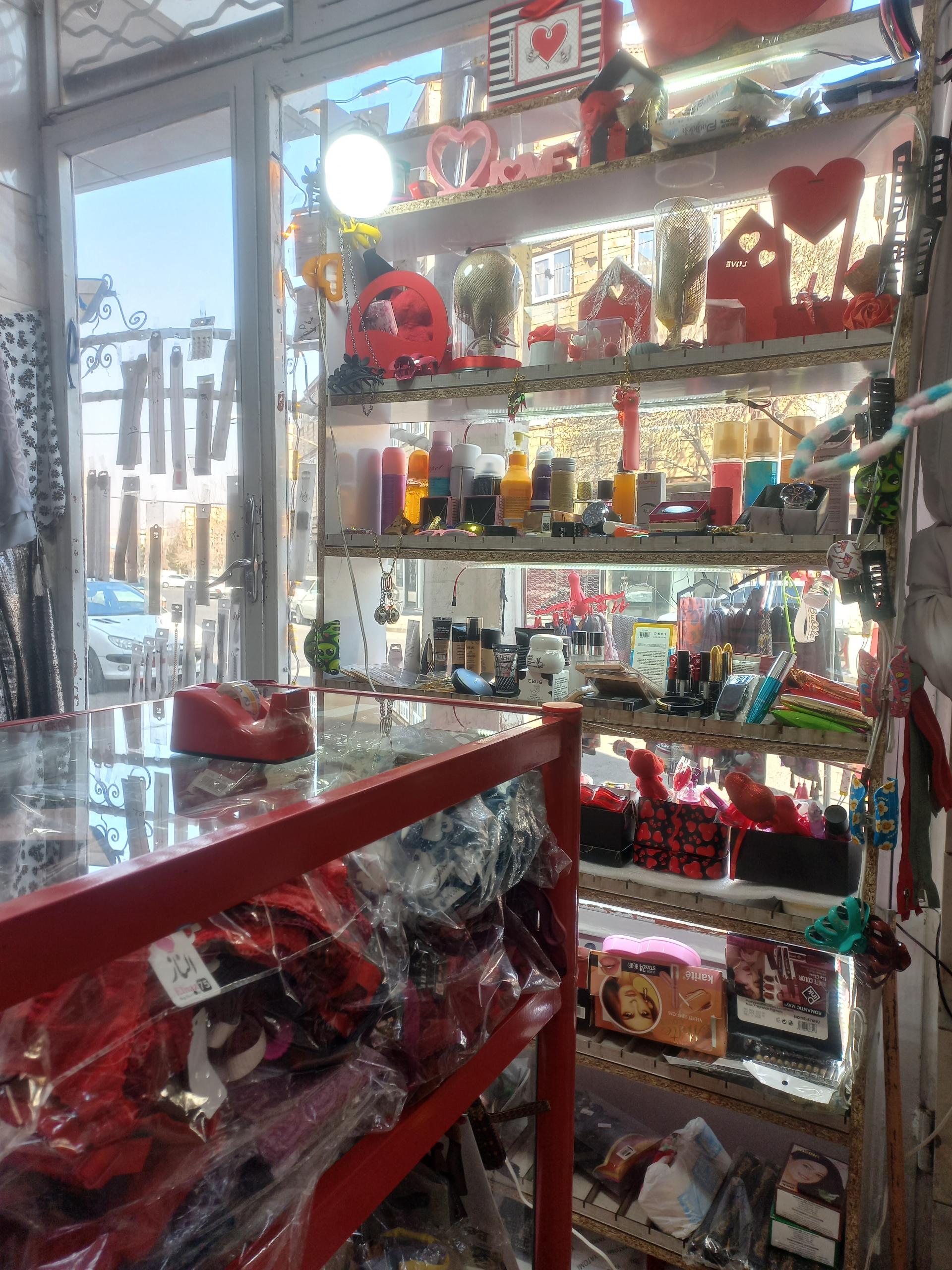 عکس لباس زیر صدف