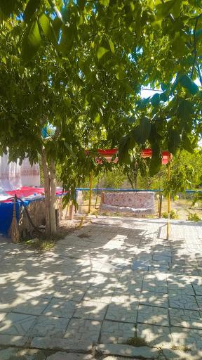 عکس باغ ویلا آریا