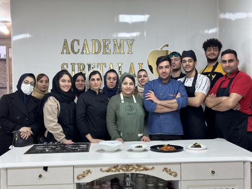 آموزشگاه آشپزی سیب طلایی 