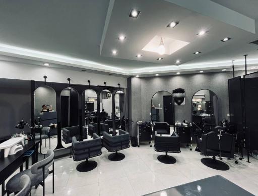 عکس ثرنا بیوتی سالن