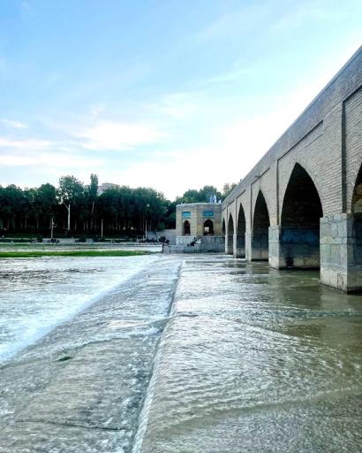 عکس پل تاریخی جوبی