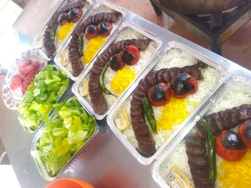 عکس آشپزخانه و غذای پانیذ