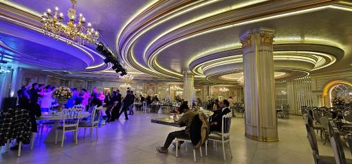 عکس تالار پذیرایی پادنا