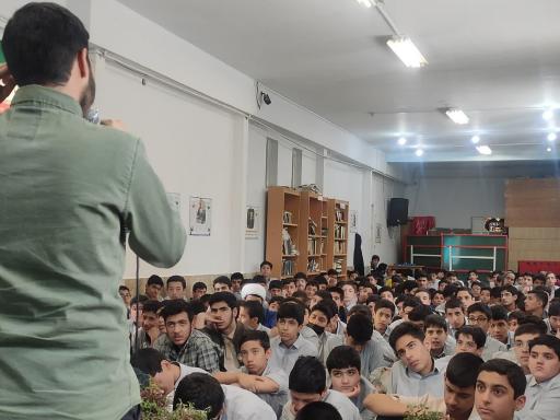 عکس دبیرستان پسرانه دوره اول نسل آفتاب