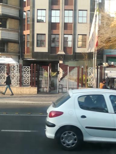 عکس توسعه فناوری اطلاعات خوارزمی