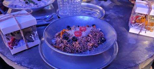 عکس کافه رستوران دیت